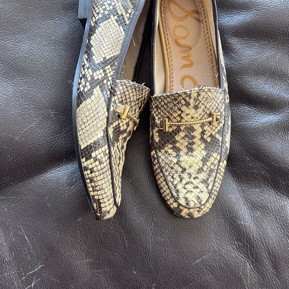 Sam Edelman Black and Tan Snake Print Flats - Picture 3 of 5